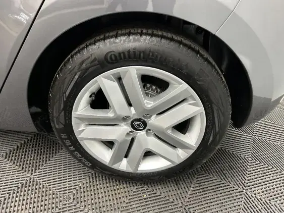 RENAULT CLIO V - voiture d'occasion - Photo 22