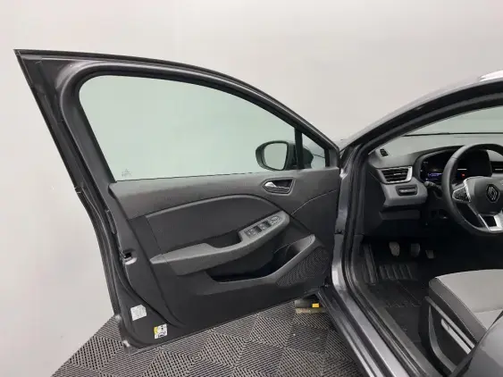 RENAULT CLIO V - voiture d'occasion - Photo 18