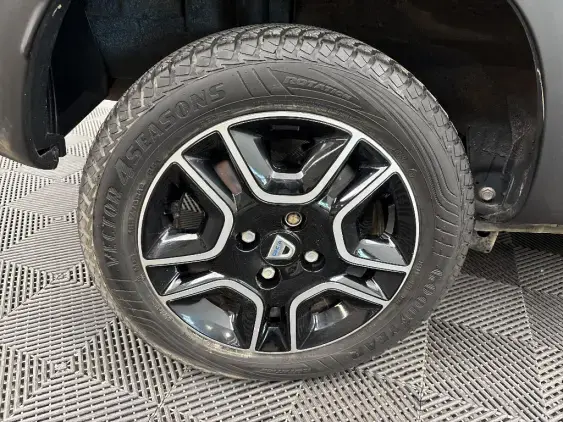 DACIA SPRING - voiture d'occasion - Photo 23