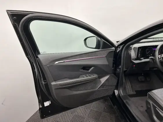 RENAULT MEGANE V - voiture d'occasion - Photo 18