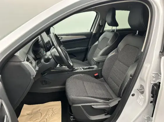 RENAULT ARKANA - voiture d'occasion - Photo 17