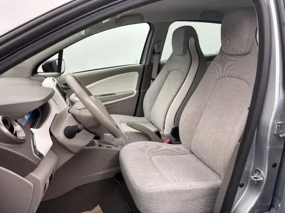 RENAULT ZOE - voiture d'occasion - Photo 15