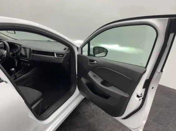 RENAULT CLIO REVERSIBLE V - voiture d'occasion - Photo 19