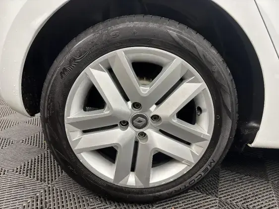 RENAULT CLIO REVERSIBLE V - voiture d'occasion - Photo 23