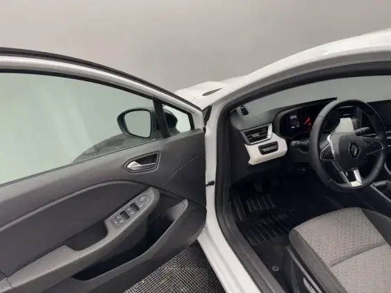 RENAULT CLIO REVERSIBLE V - voiture d'occasion - Photo 16