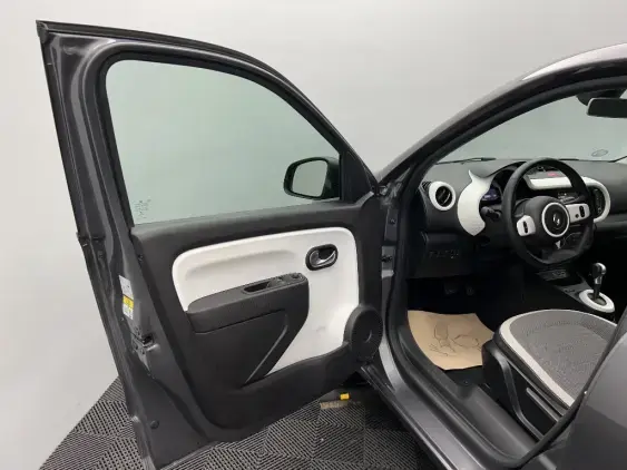 RENAULT TWINGO ELECTRIQUE III - voiture d'occasion - Photo 16