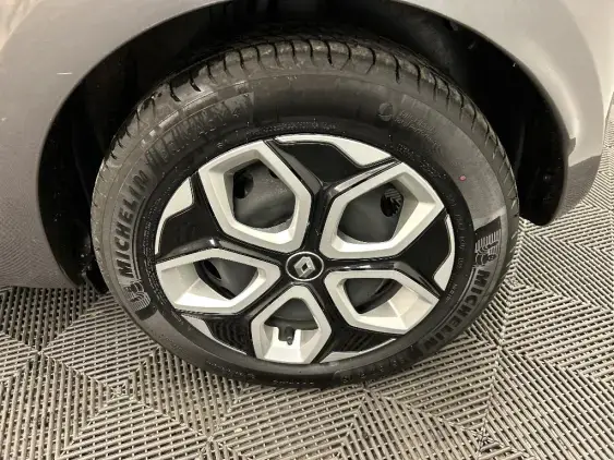 RENAULT TWINGO ELECTRIQUE III - voiture d'occasion - Photo 20