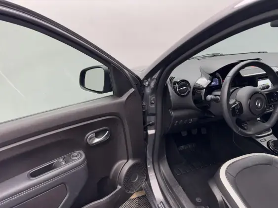 RENAULT TWINGO III - voiture d'occasion - Photo 18