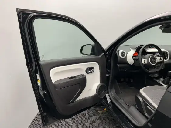 RENAULT TWINGO III - voiture d'occasion - Photo 16