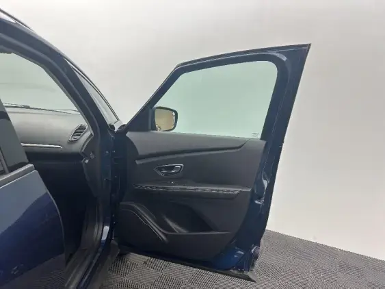 RENAULT GRAND SCENIC IV - voiture d'occasion - Photo 18