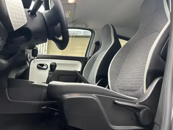 RENAULT TWINGO III - voiture d'occasion - Photo 14