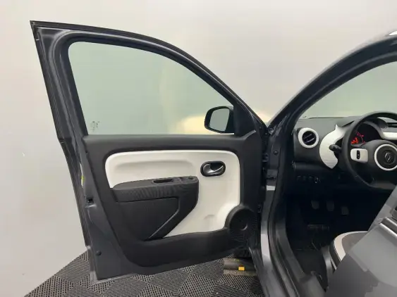 RENAULT TWINGO III - voiture d'occasion - Photo 15