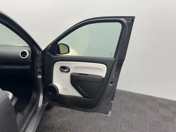 RENAULT TWINGO III - voiture d'occasion - Photo 16