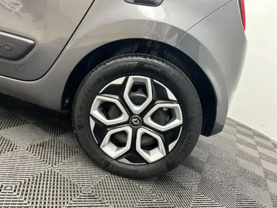 RENAULT TWINGO III - voiture d'occasion - Photo 19