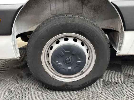 RENAULT MASTER FG III - voiture d'occasion - Photo 24