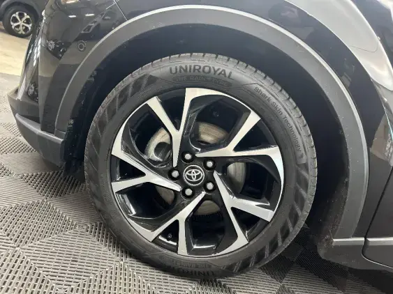 TOYOTA C-HR - voiture d'occasion - Photo 21