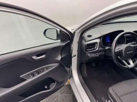 KIA RIO IV - voiture d'occasion - Photo 19