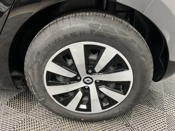 RENAULT CLIO V - voiture d'occasion - Photo 19