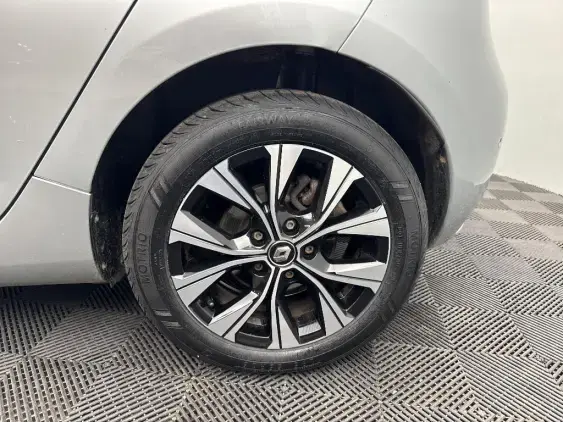 RENAULT ZOE - voiture d'occasion - Photo 24