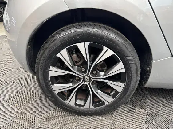 RENAULT ZOE - voiture d'occasion - Photo 25