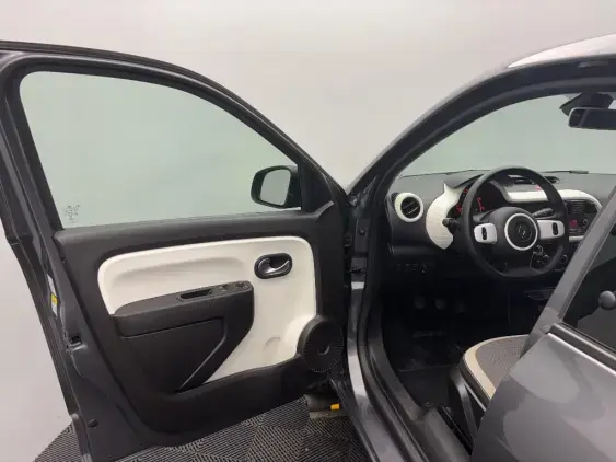 RENAULT TWINGO III - voiture d'occasion - Photo 16