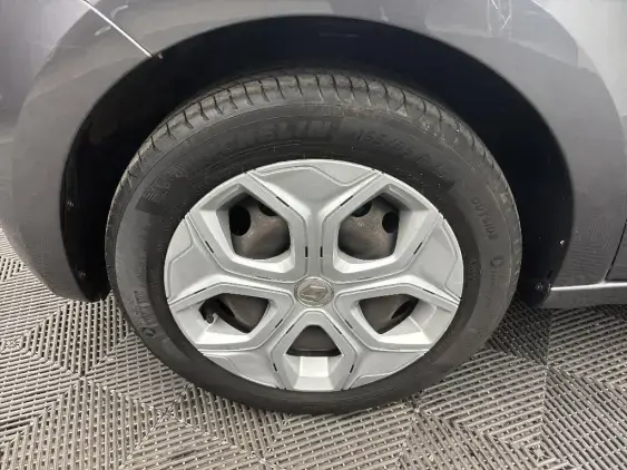 RENAULT TWINGO III - voiture d'occasion - Photo 19