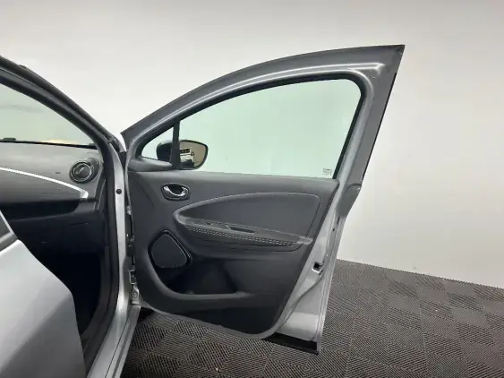 RENAULT ZOE - voiture d'occasion - Photo 16