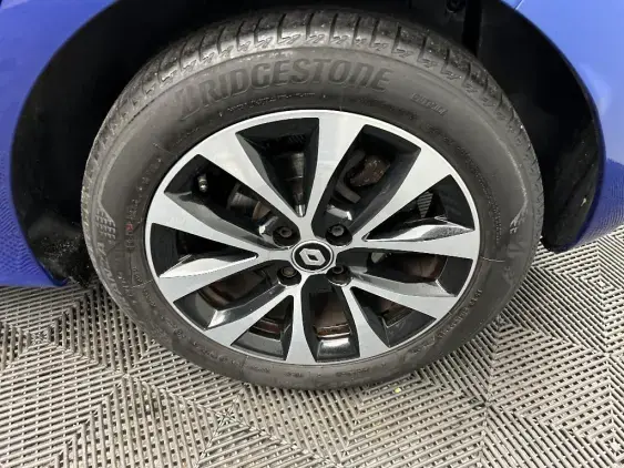 RENAULT CLIO V - voiture d'occasion - Photo 22