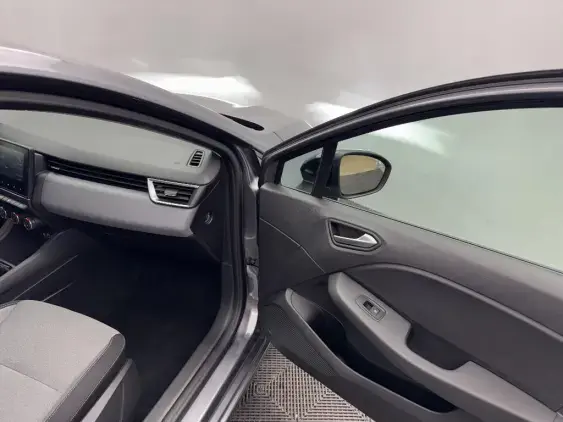 RENAULT CLIO V - voiture d'occasion - Photo 20