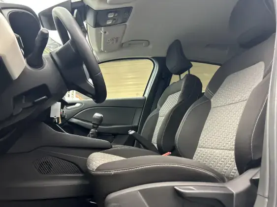 RENAULT CLIO REVERSIBLE V - voiture d'occasion - Photo 17