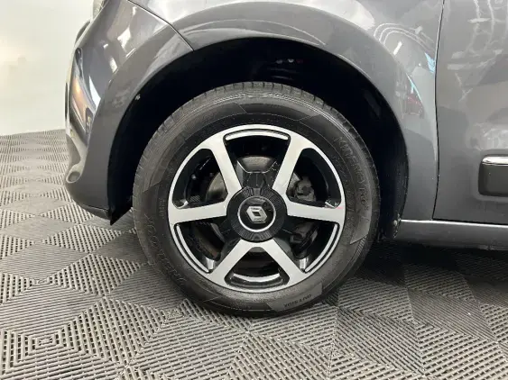 RENAULT TWINGO III - voiture d'occasion - Photo 18