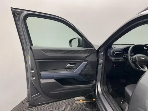 DACIA DUSTER III - voiture d'occasion - Photo 17