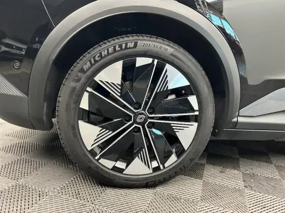 RENAULT SCENIC V ELECTRIQUE - voiture d'occasion - Photo 23