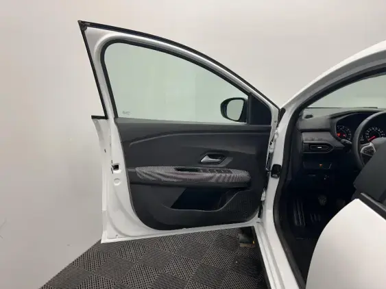 DACIA SANDERO III - voiture d'occasion - Photo 17