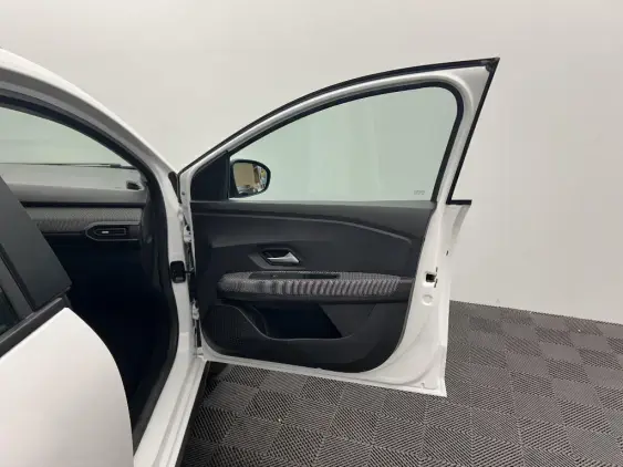 DACIA SANDERO III - voiture d'occasion - Photo 18