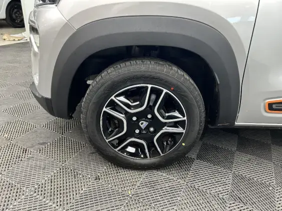 DACIA SPRING - voiture d'occasion - Photo 19