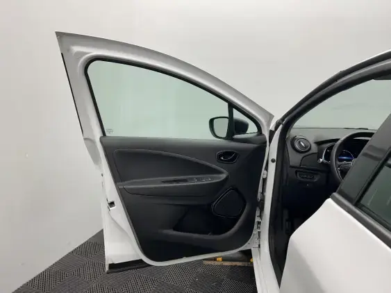 RENAULT ZOE - voiture d'occasion - Photo 16