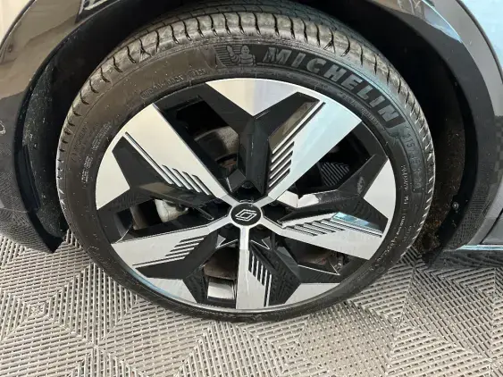 RENAULT MEGANE V - voiture d'occasion - Photo 20