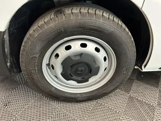 RENAULT TRAFIC FG III - voiture d'occasion - Photo 20