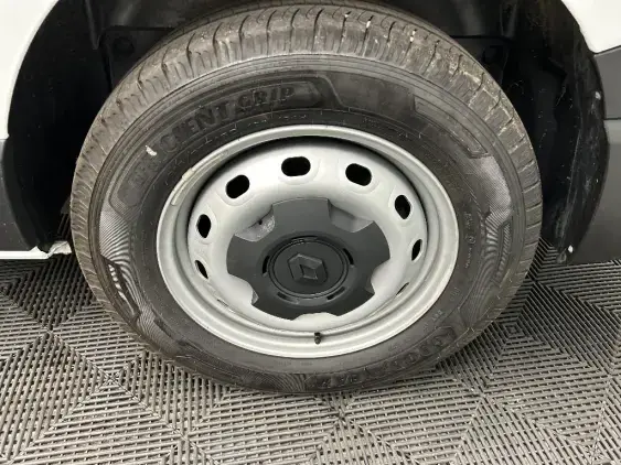 RENAULT TRAFIC FG III - voiture d'occasion - Photo 21