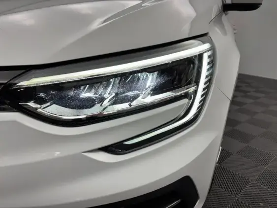 RENAULT MEGANE IV - voiture d'occasion - Photo 19