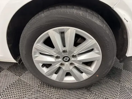 RENAULT MEGANE IV - voiture d'occasion - Photo 21