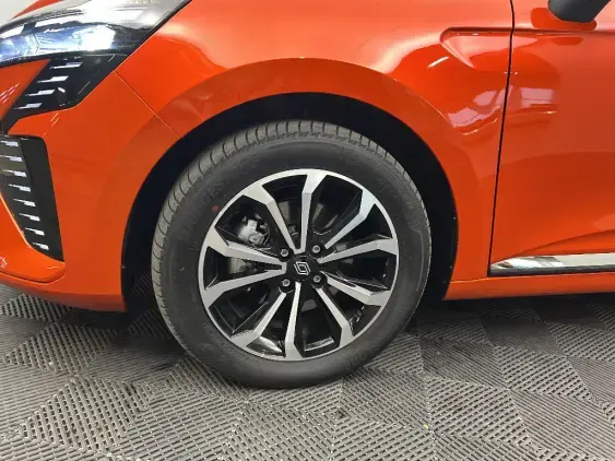 RENAULT CLIO V - voiture d'occasion - Photo 22