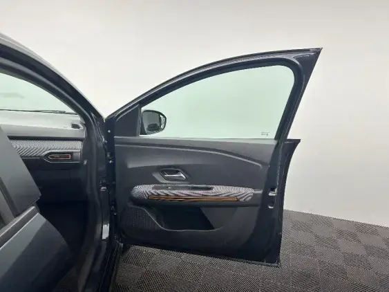 DACIA SANDERO III - voiture d'occasion - Photo 16