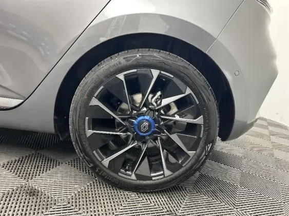 RENAULT CLIO V - voiture d'occasion - Photo 22