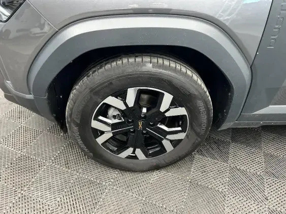 DACIA DUSTER III - voiture d'occasion - Photo 20