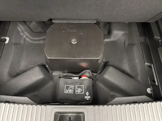 RENAULT AUSTRAL - voiture d'occasion - Photo 17