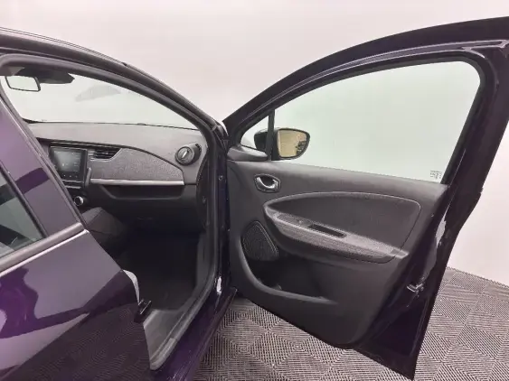 RENAULT ZOE - voiture d'occasion - Photo 18