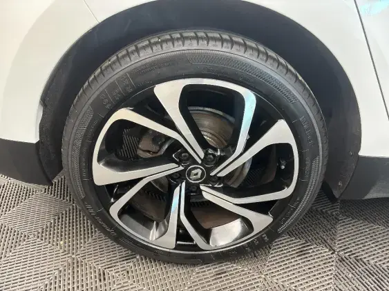 RENAULT SCENIC IV - voiture d'occasion - Photo 21