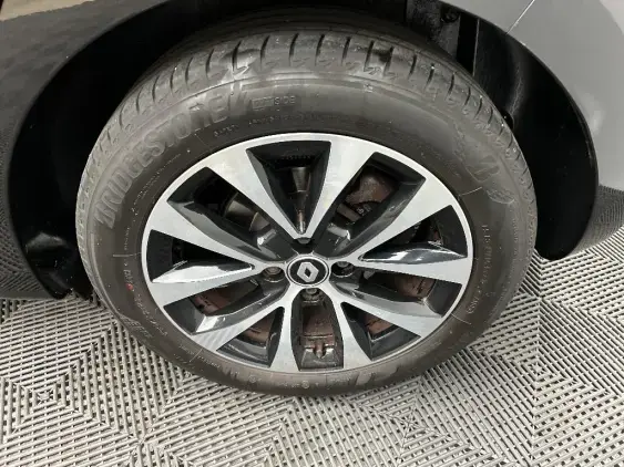 RENAULT CLIO V - voiture d'occasion - Photo 22